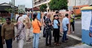 19 polling centres open at 8 am