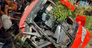 2 dead, 27 injured as student bus plunges into ravine in Philippines