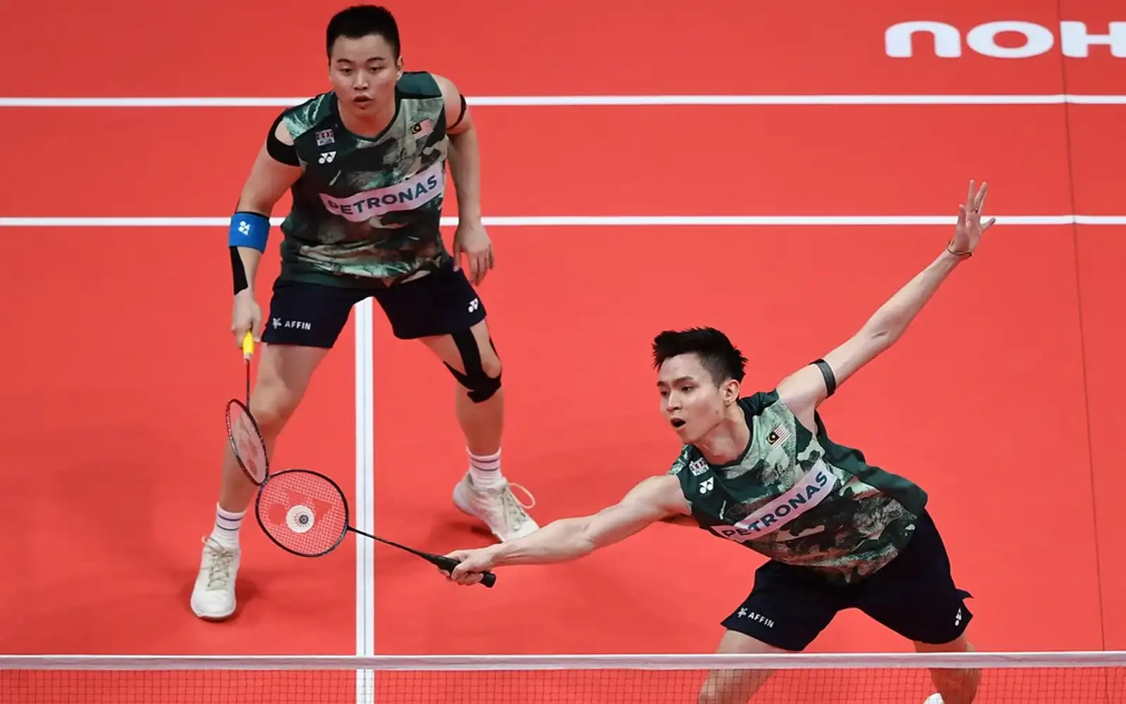 Cover Image for Yew Sin-Ee Yi upstage top Thai pair to enter China Open quarters