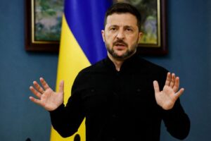 Analysis-Ukraine's huge financing gap set to widen as war heats up and reforms stall