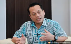 Cover Image for Defensif isu sampah alih simpati kepada penganjur perhimpunan, kata Nik Nazmi