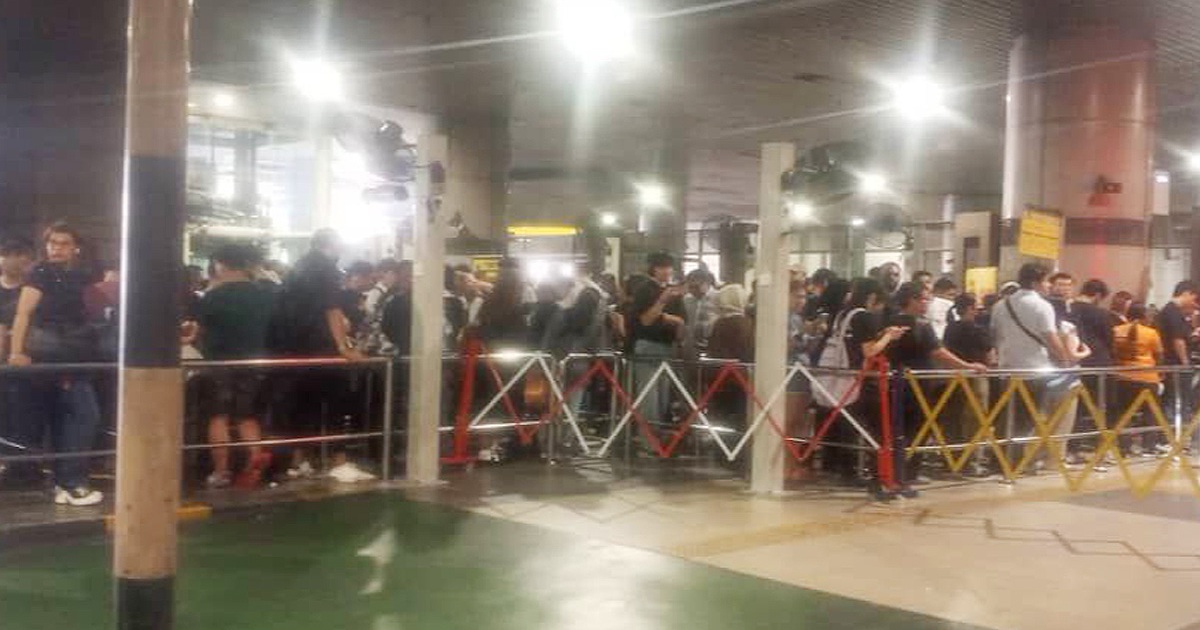 Bus services back to normal at BSI after salary misunderstanding resolved