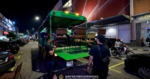 DBKL issues fines, seizes items from Bangsar restaurants over walkway obstruction