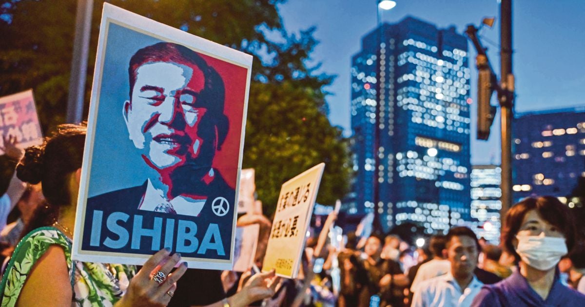 Embattled Japan PM gets unlikely support