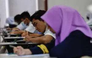 Cover Image for Govt reviewing proposal to abolish articled clerk route, says Kulasegaran