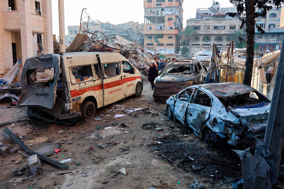 Gaza civil defence reports 17 killed in Israeli strikes