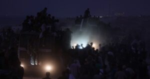 Gaza seen from above: debris and darkness