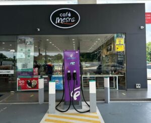 Gentari turns on DC Charger at Petronas Subang Airport