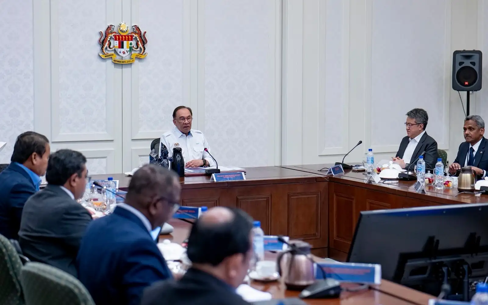 Cover Image for Bos Mydin cadang ‘orang kaya’ guna SARA bantu golongan lebih perlu