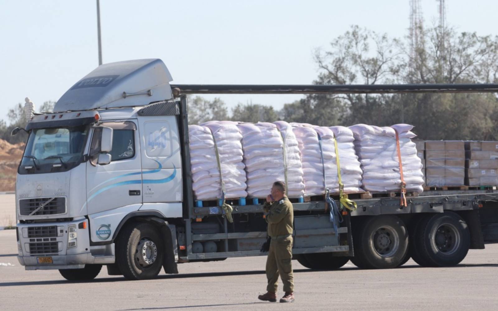 Cover Image for Germany’s Merz faces pressure to toughen stance on Israel