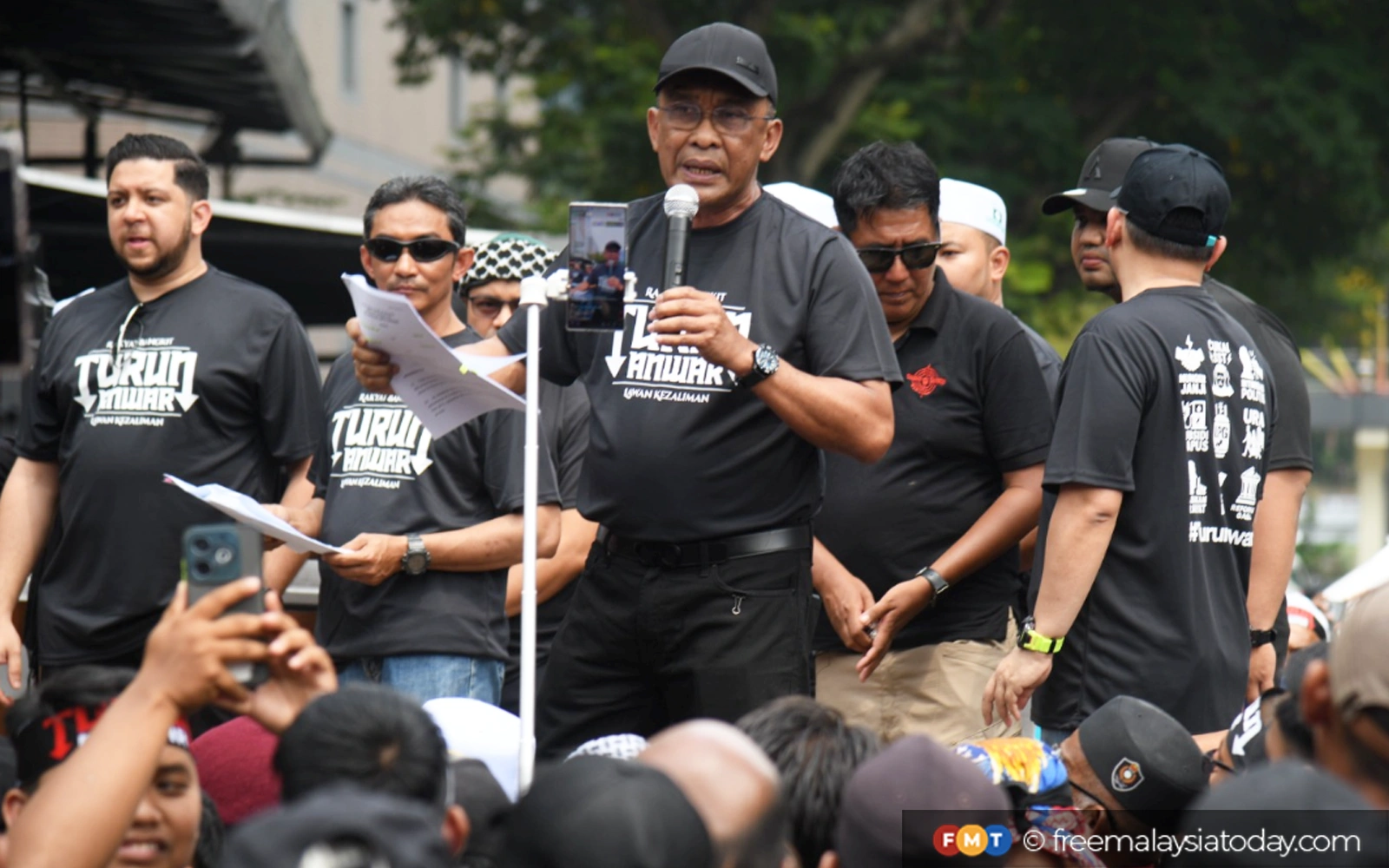 Cover Image for Polis anggar 18,000 hadir perhimpunan, Pemuda PN dakwa lebih 200,000