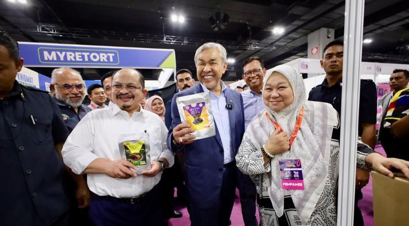 Jangka kehadiran dua juta pengunjung