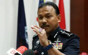 Cover Image for Cops hunt 3 suspects over man’s abduction after Puchong brawl