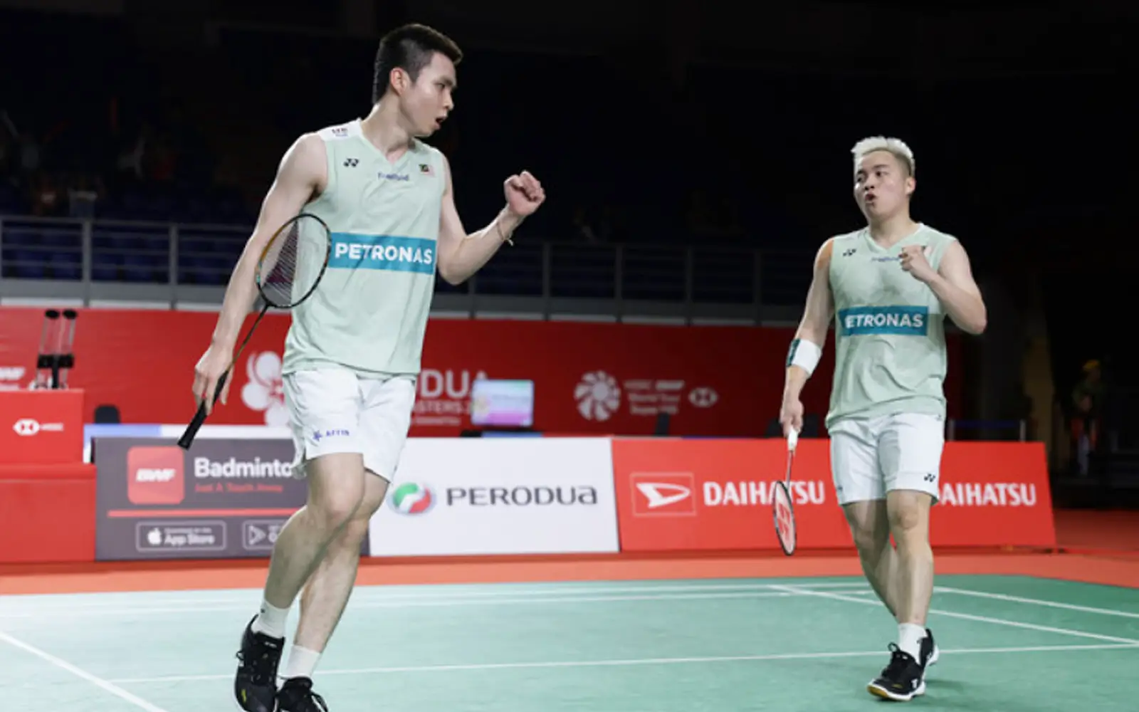 Cover Image for Pearly-Thinaah fall to home pair in China Open semis
