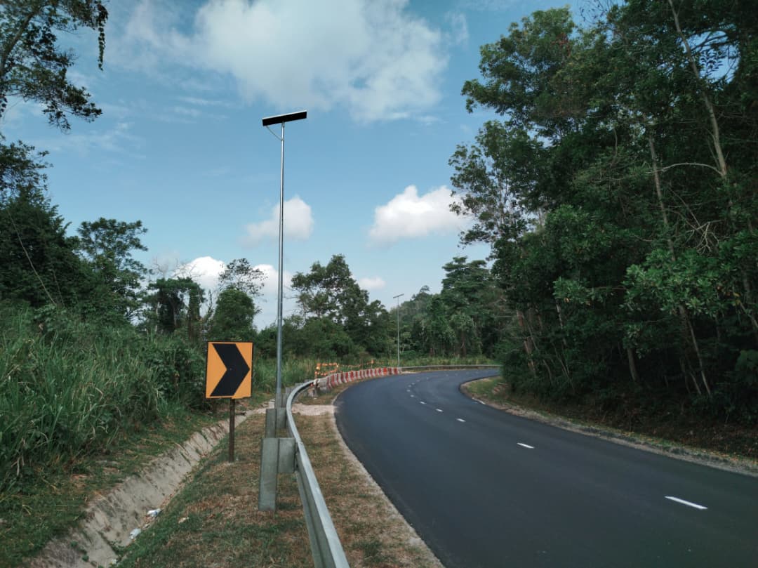 Pemasangan 385 lampu solar di JRTB siap September