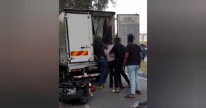 Police hunting three men over abduction of man in Puchong