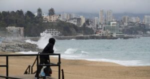 Russia lifts tsunami warning after powerful quake off Kamchatka