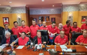 Cover Image for PRN Sabah: Umno bergelut akibat luka ‘Langkah Kinabalu’, kata penganalisis