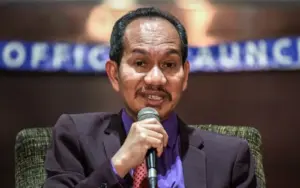 Cover Image for Pesuruhjaya sukan terima gelaran Datuk untuk kepimpinan seumur hidup