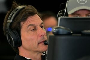 Verstappen bukan pilihan Mercedes – Wolff
