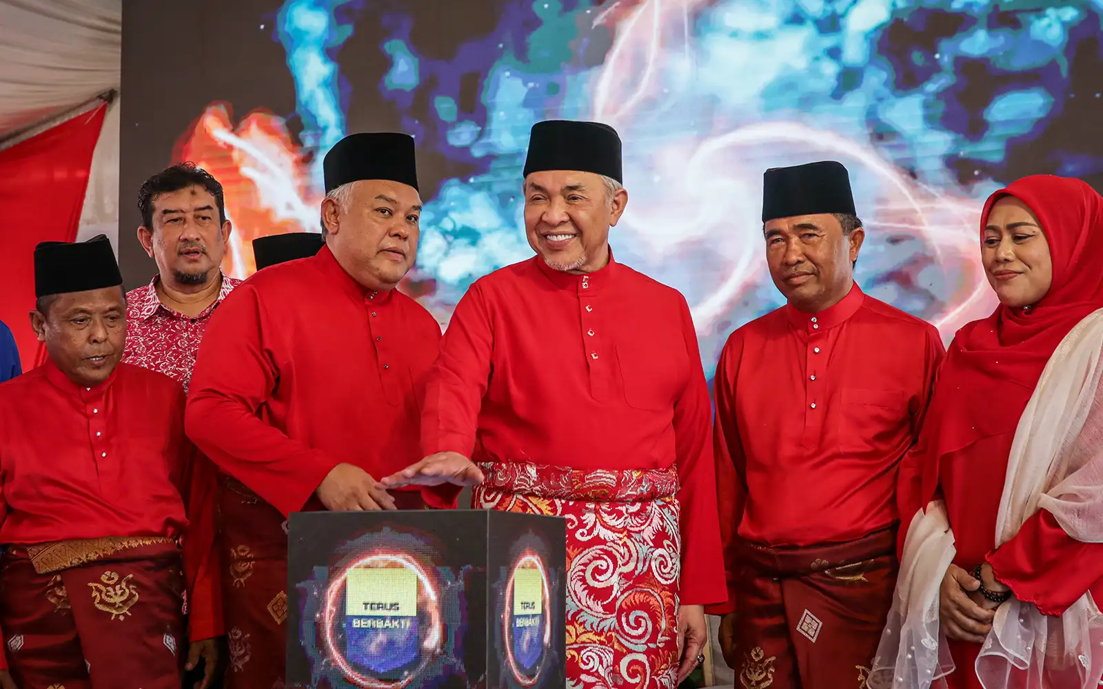 Cover Image for Govt will take follow-up action on royal addendum, says Zahid