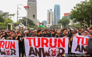 Cover Image for How Anwar’s opposition handed him an unintended victory