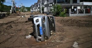 10 dead, 33 missing in northwest China floods