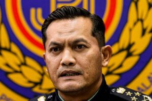 1,000 B40 students in Kelantan get free motorcycle licences