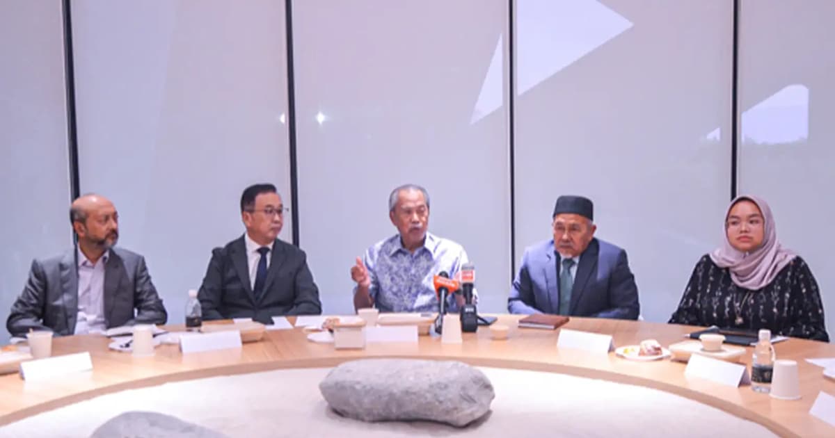 12 opposition parties form loose coalition to hold govt accountable