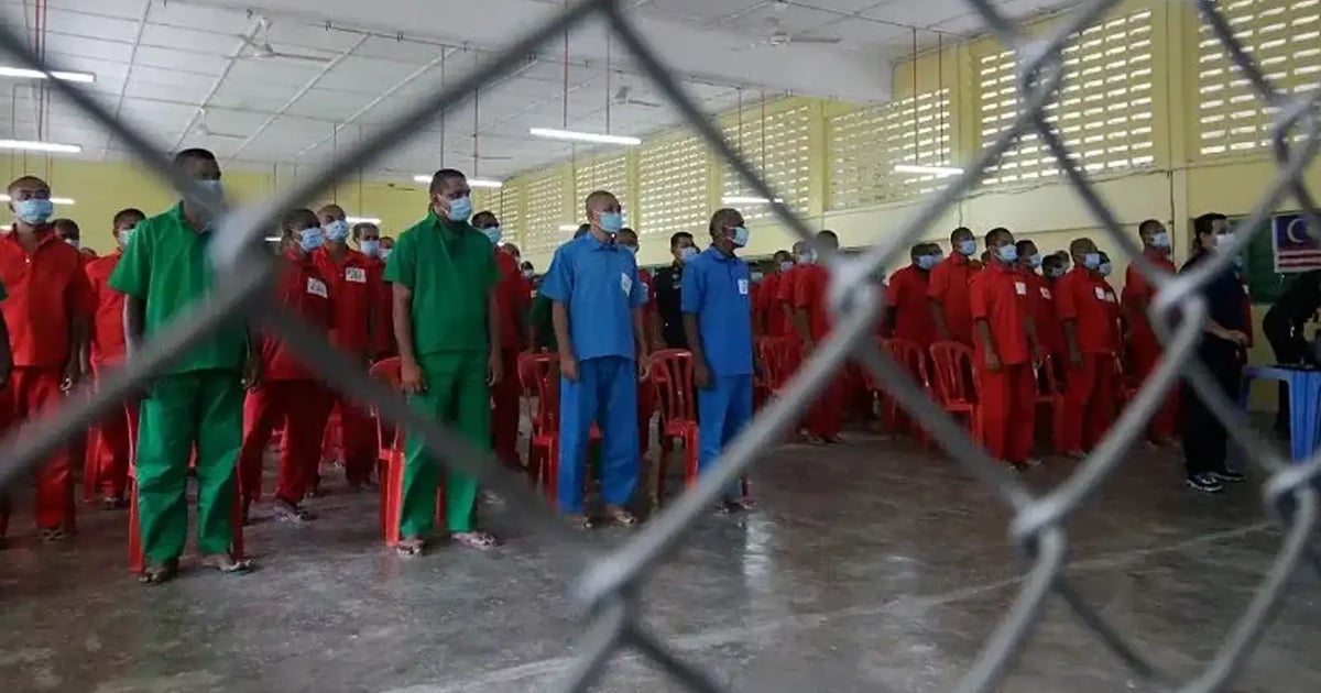 18,000 undocumented migrants held at detention centres, says Saifuddin