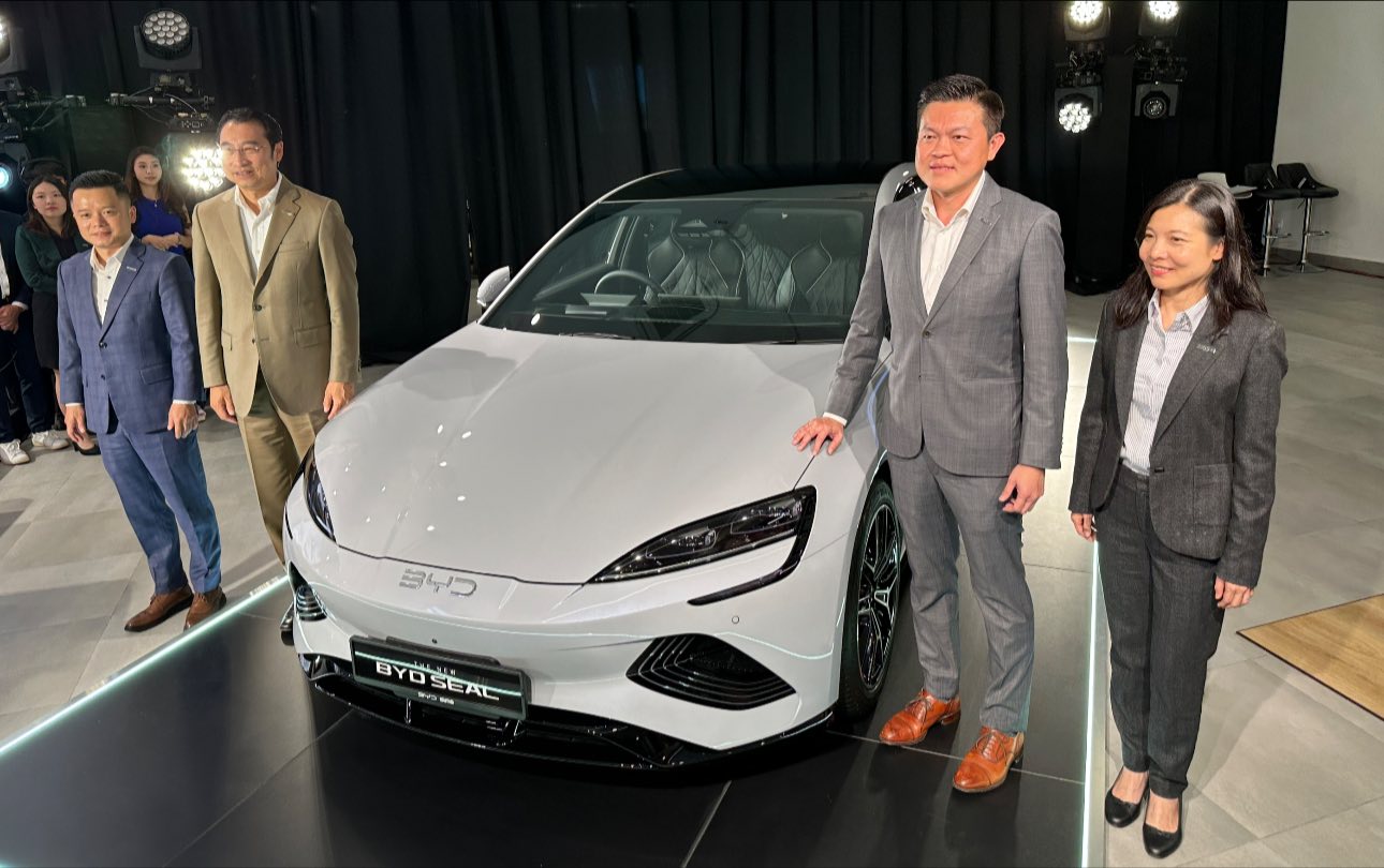 2025 BYD Seal launched in Malaysia, now from RM172k