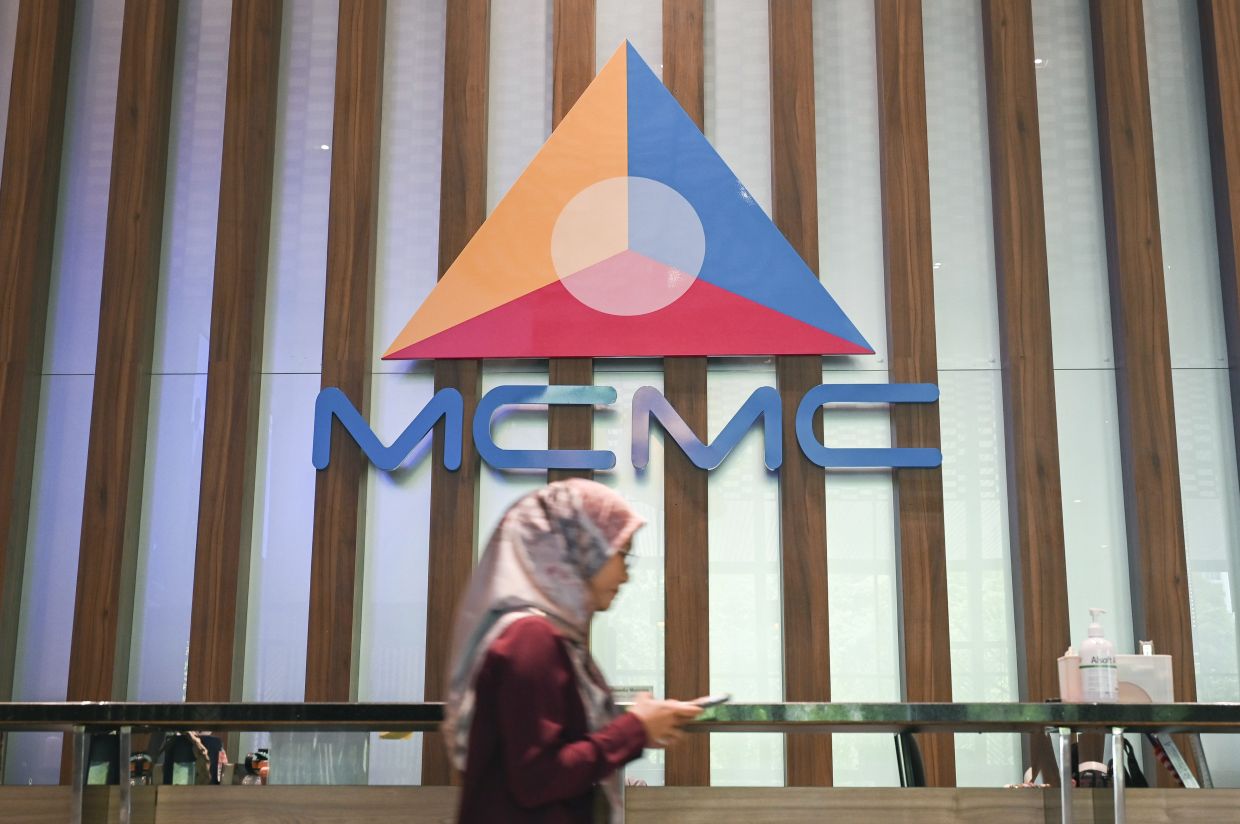 2.1 billion scam calls, unsolicited SMS blocked by MCMC since 2022, says Fahmi