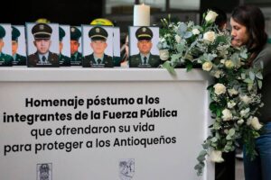33 Colombian soldiers freed after capture in guerrilla-controlled area