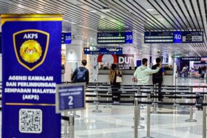 AKPS stops 26 Bangladeshis from illegal entry into Malaysia