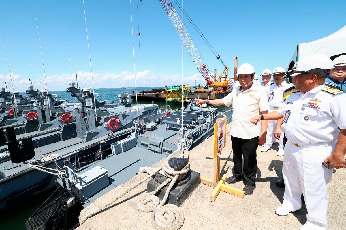 Ahmad Maslan marah penyelenggaraan teruk jalan telupid-sandakan, menyusahkan rakyat