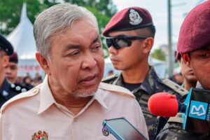 Ahmad Zahid seru rakyat bersatu sokong wakil negara final badminton dunia