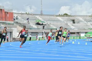 Aidil bangkit ungguli 200m Terbuka Malaysia