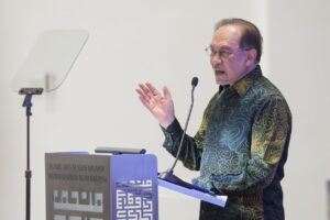 Anwar calls for deeper appreciation of Asian history, free from colonial narratives