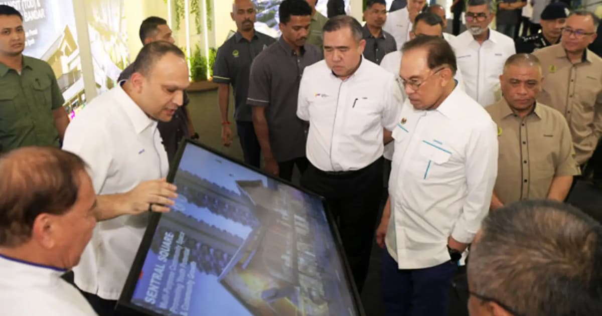 Anwar hails RM5 billion success in anti-graft drive