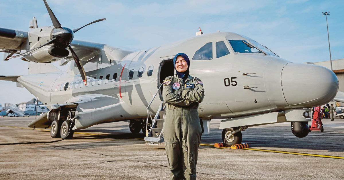 Back in formation: CN235 returns with female pilot at the helm for Merdeka flypast [WATCH]