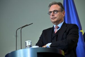 Belgian PM says best to leave frozen Russian funds in Euroclear for now