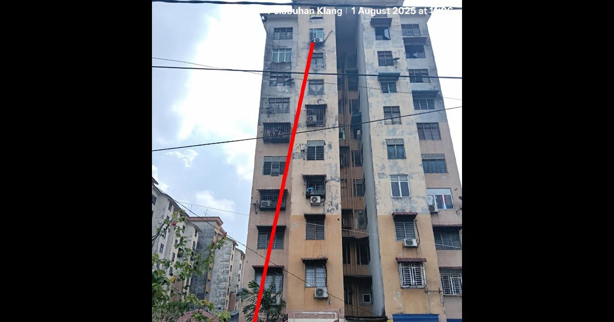 Boy, 4, dies after fall from 8th floor flat