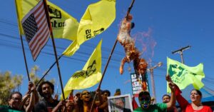 Brazilians burn Trump effigies over tariffs and sanctions