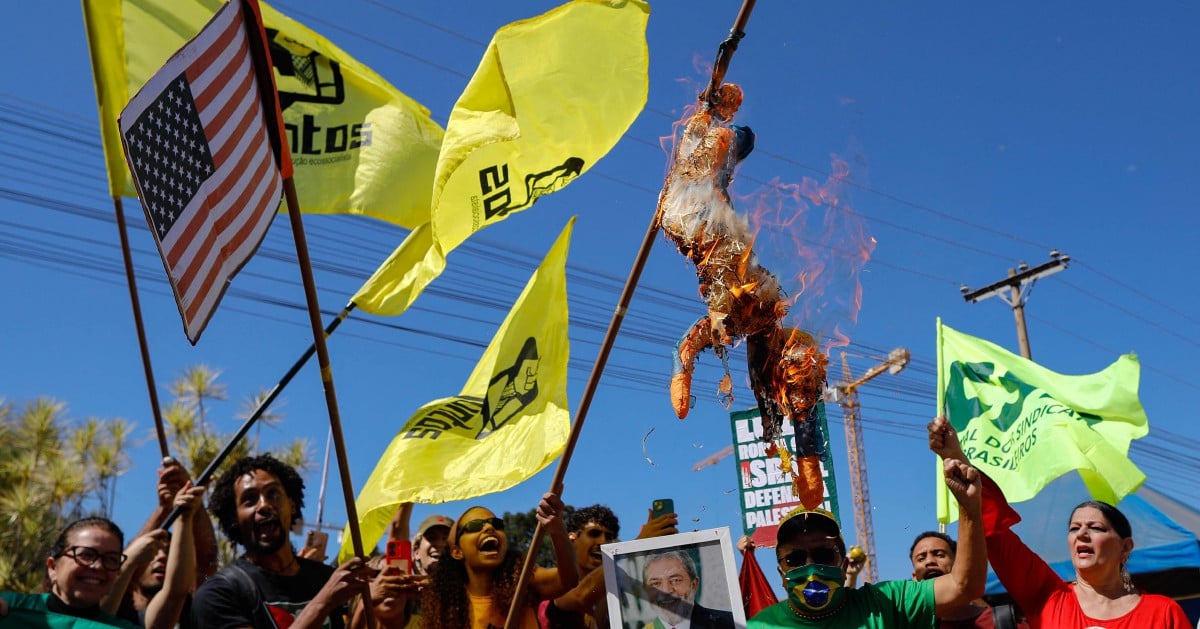 Brazilians burn Trump effigies over tariffs and sanctions