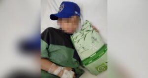 Bullied cancer survivor clings to 'bantal busuk' signed by Tunku Ismail