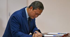 Cambodia MPs pass law allowing stripping of citizenship