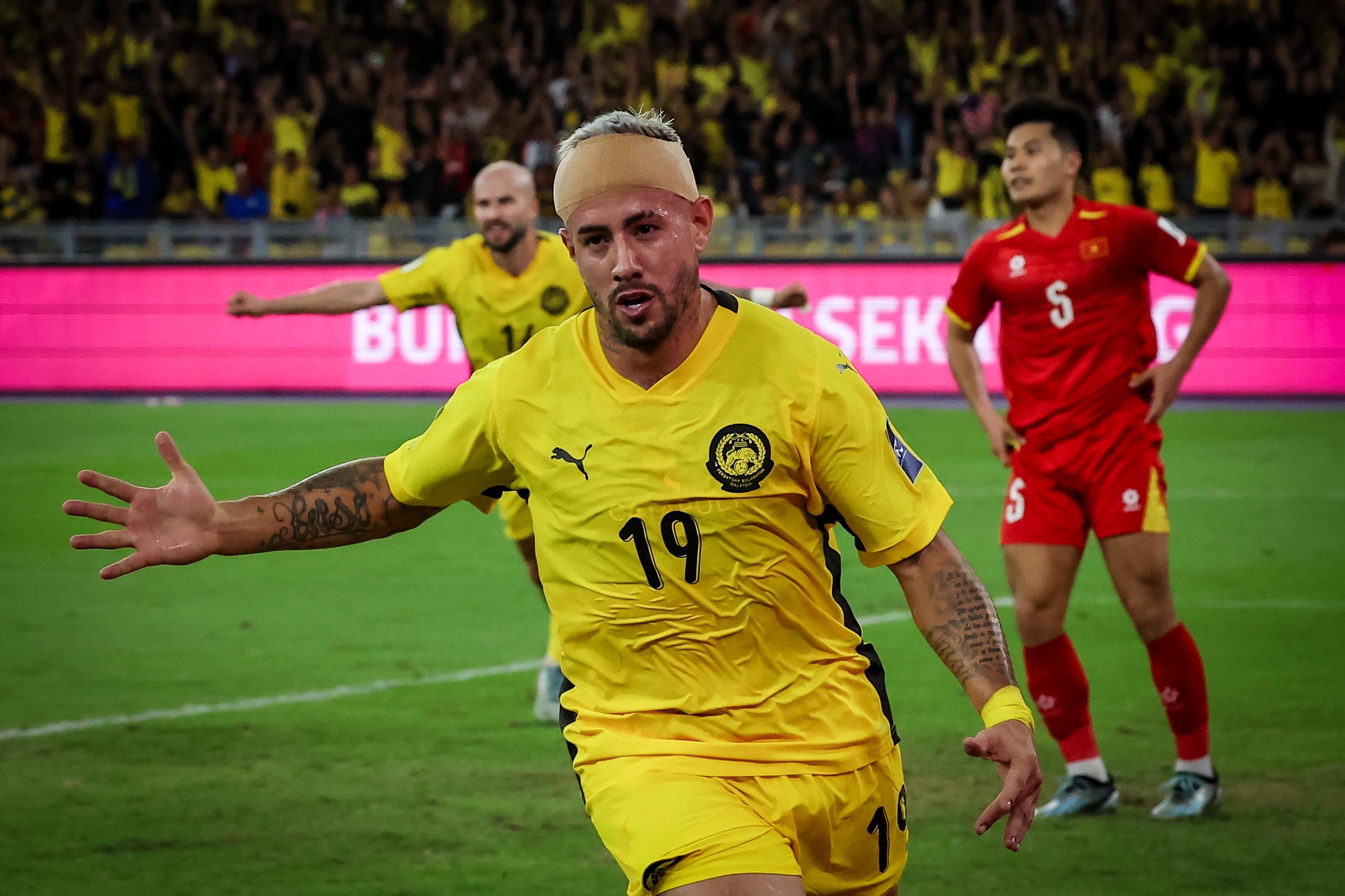 Cklamovski tagih khidmat Halgado
