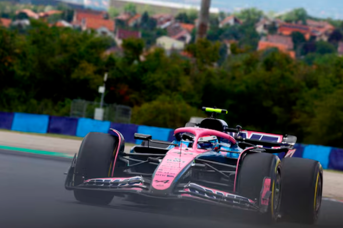 Colapinto reported OK after crashing in F1 tyre test