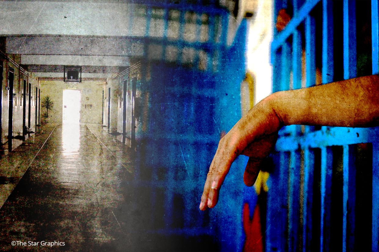 Cop slashing grass-cutter gets eight months' jail