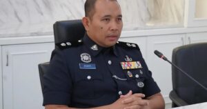 Cops probe upside down Johor flag at Segamat hotel